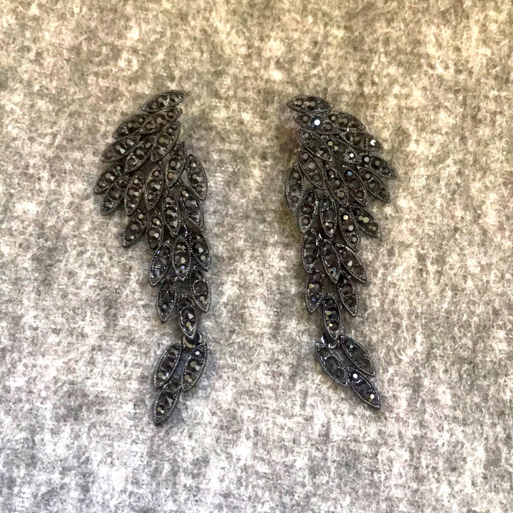 Wing earrings